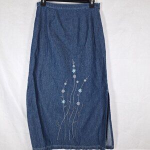 Fast lane embroidered jean skirt 100% cotton cottagecore modest size M